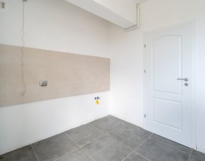 EXCLUSIV 2 camere decomandate, terasă de 40 mp, garaj inclus