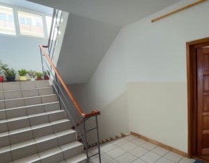 Apartament 3 camere 95 mp, Manastur, zona strazii Campului