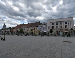 Oferta unicat! Vanzare apartament in Turda ultracentral, Piata Republicii