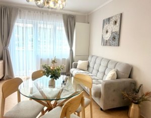 Apartament trei camere, ultrafinisat, partial mobilat, strada Urusagului