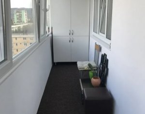 Vand Apartament cu 2 camere Aleea Bizusa etaj intermediar Persoana Fizica