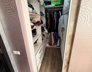 Vanzare apartament 3 camere, 77mp, Floresti, Cetatii, la cheie