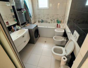 Vanzare apartament 3 camere, 77mp, Floresti, Cetatii, la cheie