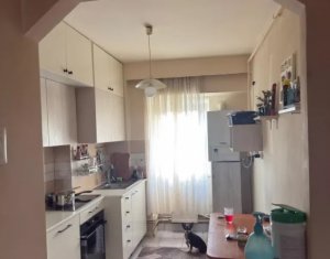  Apartament cu 3 camere decomandat in Manastur! zona Ion Mester