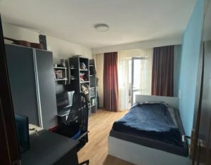  Apartament cu 3 camere decomandat in Manastur! zona Ion Mester