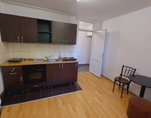 Vanzare apartament 4 camere in Cluj-napoca, zona Andrei Muresanu