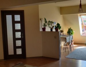 Apartment 2 rooms for sale in Floresti