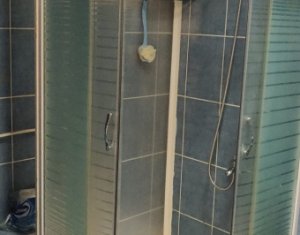 Apartment 2 rooms for sale in Floresti