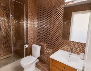 Apartament 3 camere, Borhanci, singur pe etaj, Parcare