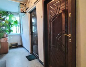 Vand garsoniera in zona semicentrala