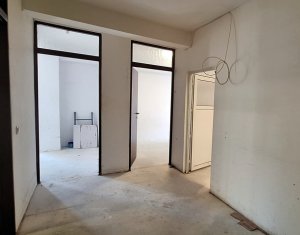 Vanzare apartament 3 camere, Dorobantilor, parcare