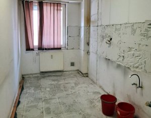 Vanzare apartament 3 camere, Dorobantilor, parcare