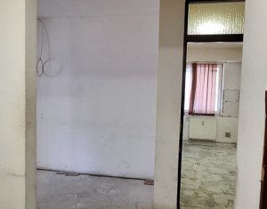 Vanzare apartament 3 camere, Dorobantilor, parcare