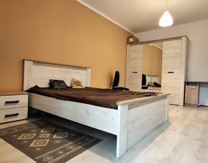 Vanzare apartament 2 camere decomandate, garaj, Zorilor-Europa