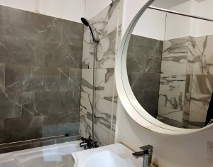 Vanzare apartament 2 camere decomandate, garaj, Zorilor-Europa