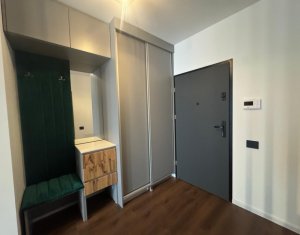 Studio modern, 41 mp + balcon, zona semicentrala