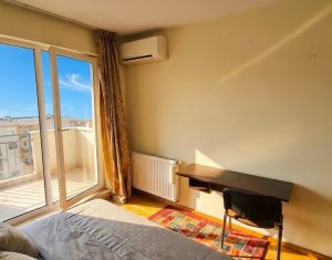Apartament 3 camere, parcare subterana, boxa, etaj 1, semicentral