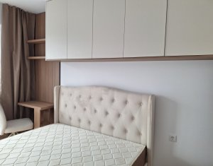 Apartament 2 camere, central Floresti