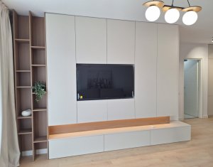 Apartament 2 camere, central Floresti