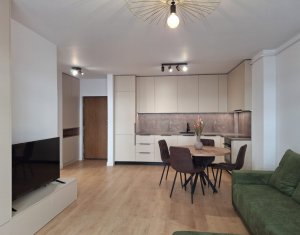 Apartament 2 camere, central Floresti