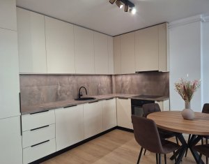 Apartament 2 camere, central Floresti