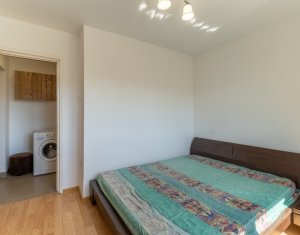 Apartament cu 2 camere, decomandat, strada Ion Mester