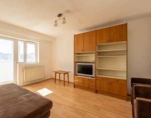 Apartament cu 2 camere, decomandat, strada Ion Mester