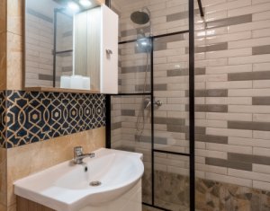 Apartament cu 2 camere, decomandat, strada Ion Mester