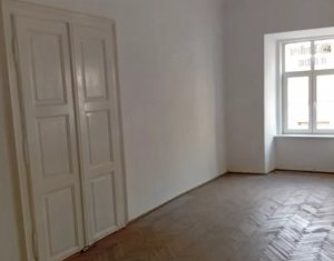 Oaza de liniste – apartament ultracentral cu gradina proprie si parcare!