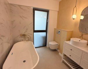 Apartament 3 camere | 78 MP + 17 MP balcoane | Parcare | Zorilor