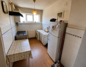Apartament cu 2 camere str Bucium