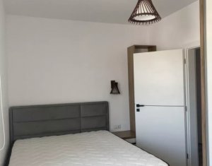 Apartament 3 camere, terasa 20mp , bloc nou, parcare, Borhanci