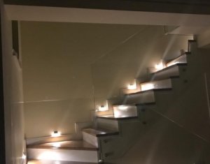 Apartament tip Duplex de vanzare cu 4 camere, gradina, zona Campului!