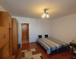 Garsoniera confort sporit, Manastur langa BIG, etaj 1, centrala proprie