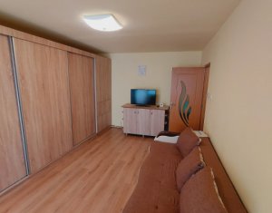 Apartament 2 camere, decomandat, etaj 1/4, ZORILOR, strada Pasteur 