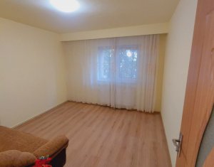 Apartament 2 camere, decomandat, etaj 1/4, ZORILOR, strada Pasteur 