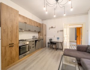 Apartament 3 camere – Strada George Baritiu, Centru Istoric Cluj
