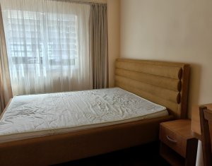 Apartament spațios cu 3 camere,decomandat,Calea Dorobanților