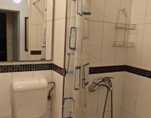 Apartament spațios cu 3 camere,decomandat,Calea Dorobanților