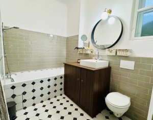 Apartament 70 mp, in vila P+1+Pod,  Andrei Muresanu