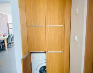 Apartament cu 4 camere, 2 bai, etaj 3/4 in Gheorgheni