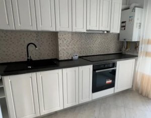 Apartament 2 Camere , etaj intermediar, parcare subterana, zona Vivo