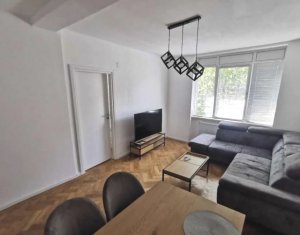 Apartament 2 camere , etaj intermediar, zona Horea